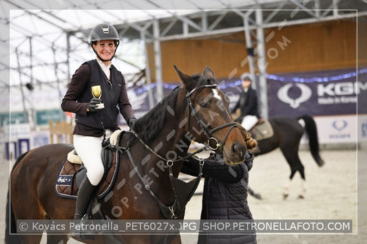A kép az eredeti csökkentett reprezentációja