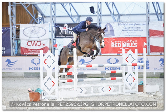 A kép az eredeti csökkentett reprezentációja