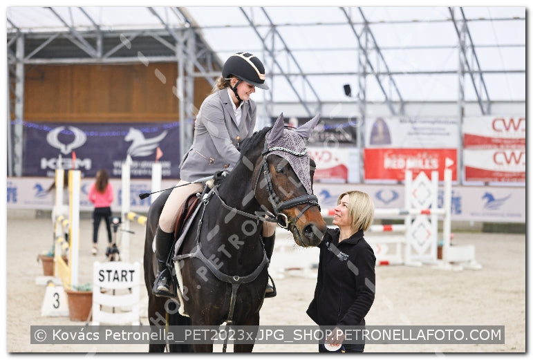 A kép az eredeti csökkentett reprezentációja