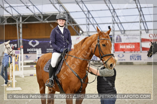 A kép az eredeti csökkentett reprezentációja