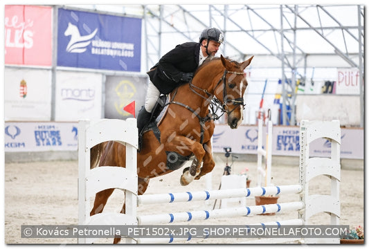 A kép az eredeti csökkentett reprezentációja