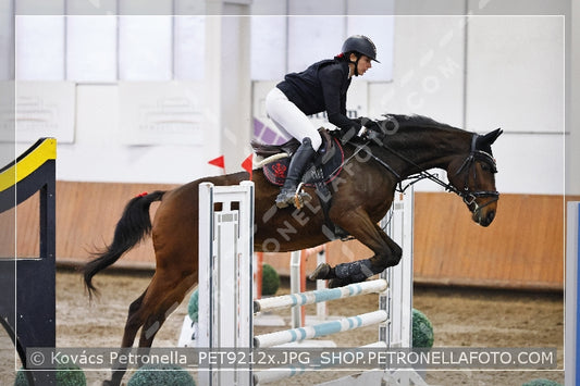 A kép az eredeti csökkentett reprezentációja
