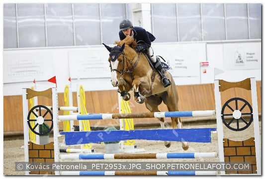 A kép az eredeti csökkentett reprezentációja