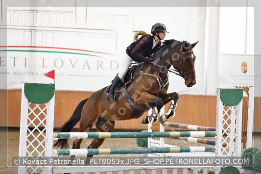 A kép az eredeti csökkentett reprezentációja