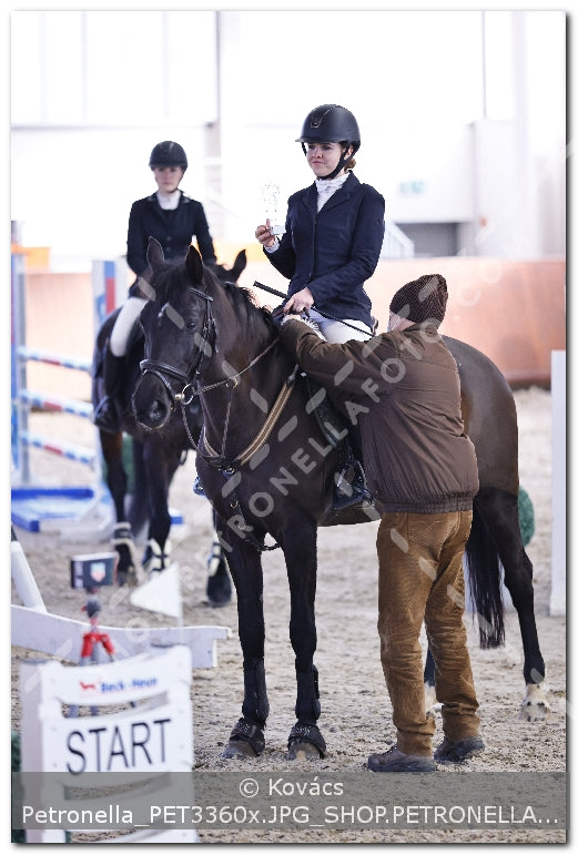 A kép az eredeti csökkentett reprezentációja