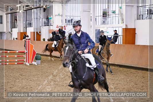 A kép az eredeti csökkentett reprezentációja