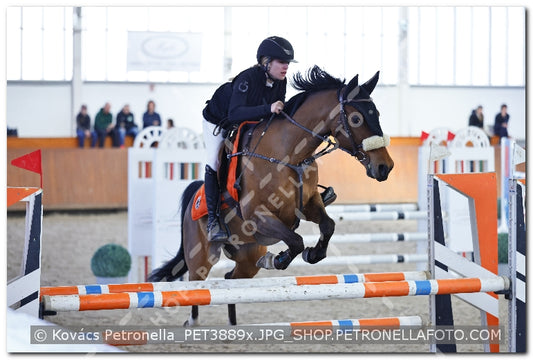 A kép az eredeti csökkentett reprezentációja