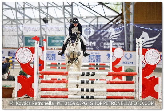 A kép az eredeti csökkentett reprezentációja