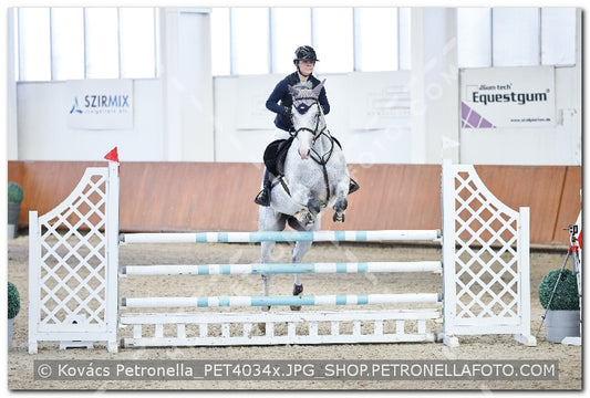 A kép az eredeti csökkentett reprezentációja
