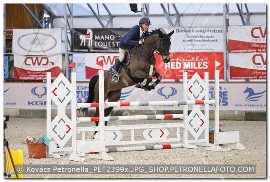 A kép az eredeti csökkentett reprezentációja