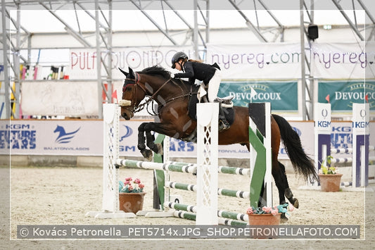 A kép az eredeti csökkentett reprezentációja