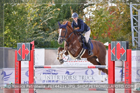 A kép az eredeti csökkentett reprezentációja