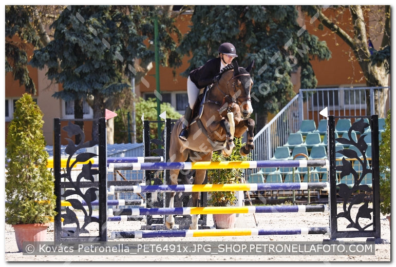 A kép az eredeti csökkentett reprezentációja