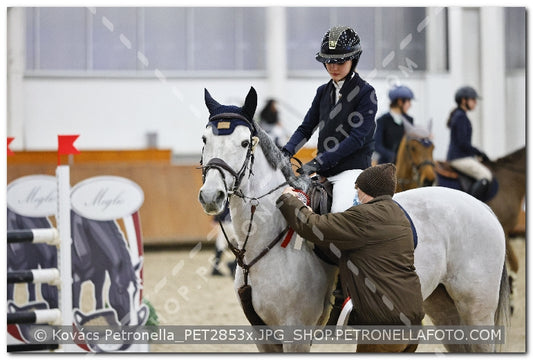 A kép az eredeti csökkentett reprezentációja