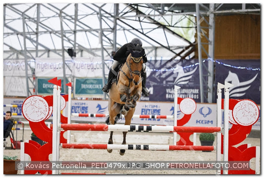 A kép az eredeti csökkentett reprezentációja