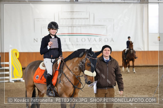 A kép az eredeti csökkentett reprezentációja