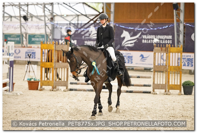 A kép az eredeti csökkentett reprezentációja