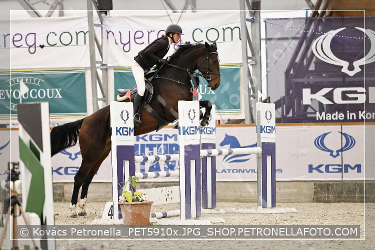 A kép az eredeti csökkentett reprezentációja