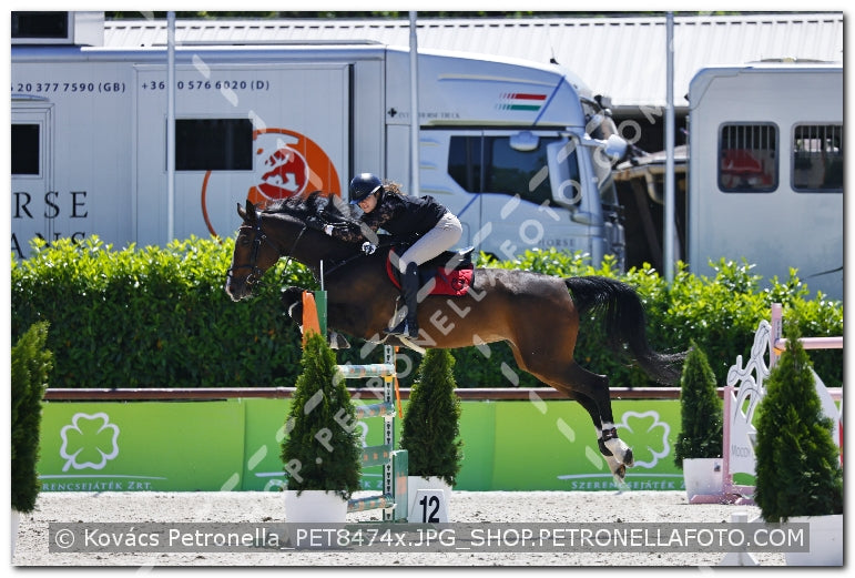 A kép az eredeti csökkentett reprezentációja