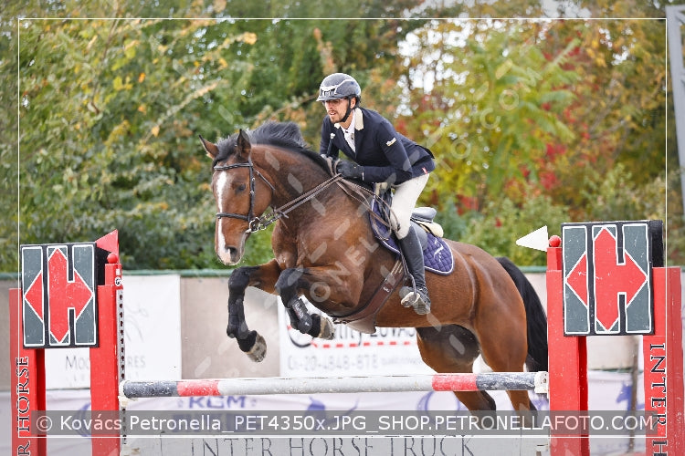 A kép az eredeti csökkentett reprezentációja