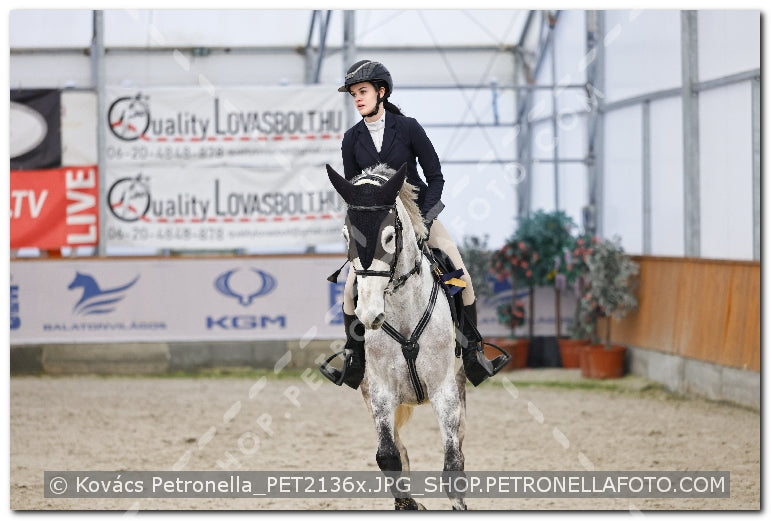 A kép az eredeti csökkentett reprezentációja
