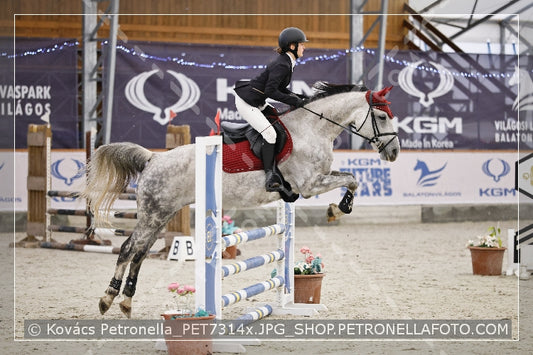 A kép az eredeti csökkentett reprezentációja