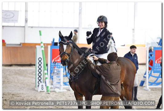 A kép az eredeti csökkentett reprezentációja
