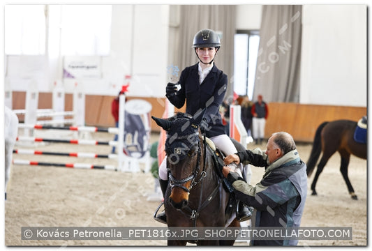 A kép az eredeti csökkentett reprezentációja