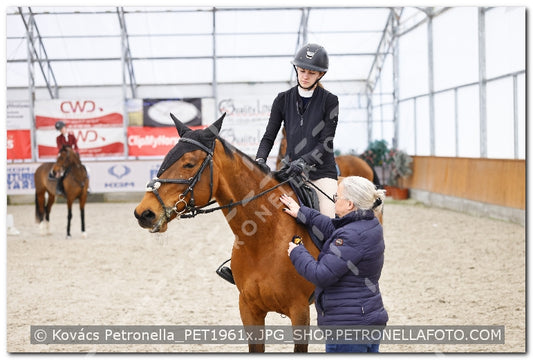 A kép az eredeti csökkentett reprezentációja