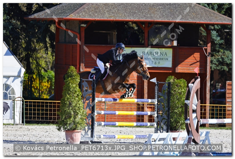 A kép az eredeti csökkentett reprezentációja
