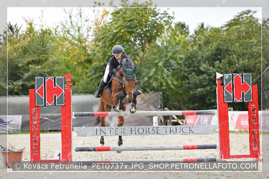 A kép az eredeti csökkentett reprezentációja