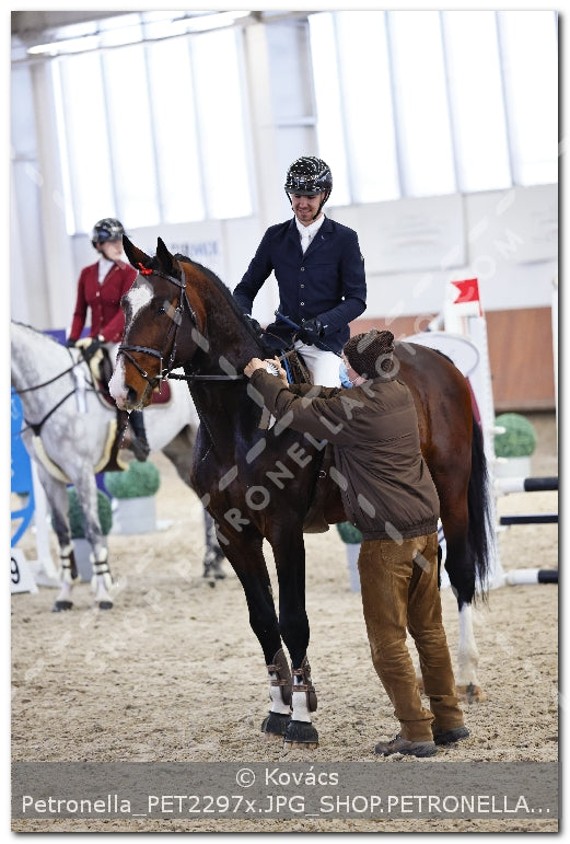 A kép az eredeti csökkentett reprezentációja