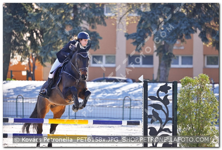 A kép az eredeti csökkentett reprezentációja