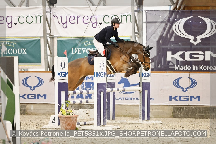 A kép az eredeti csökkentett reprezentációja