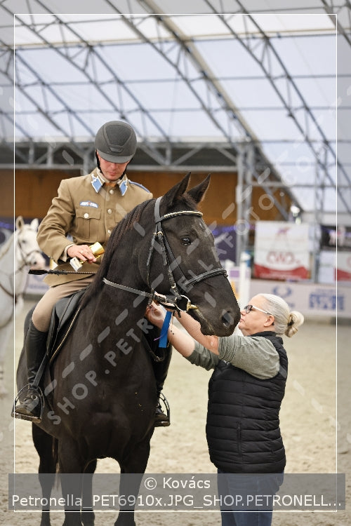 A kép az eredeti csökkentett reprezentációja