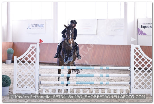 A kép az eredeti csökkentett reprezentációja