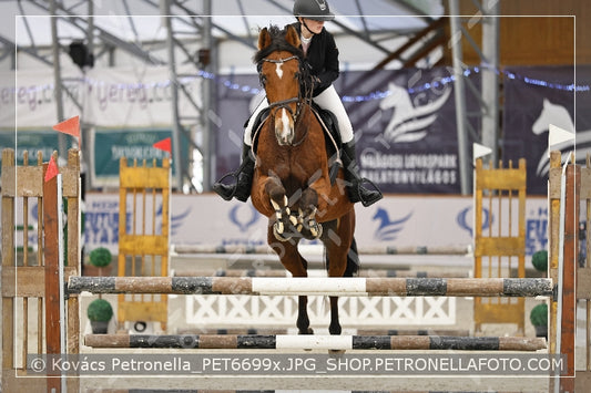 A kép az eredeti csökkentett reprezentációja