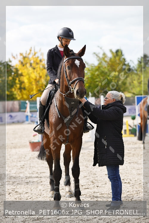 A kép az eredeti csökkentett reprezentációja