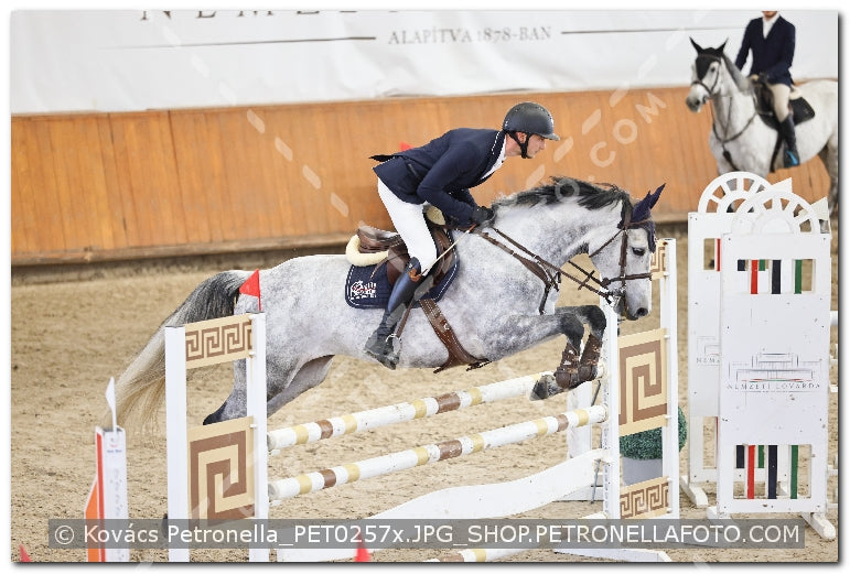 A kép az eredeti csökkentett reprezentációja