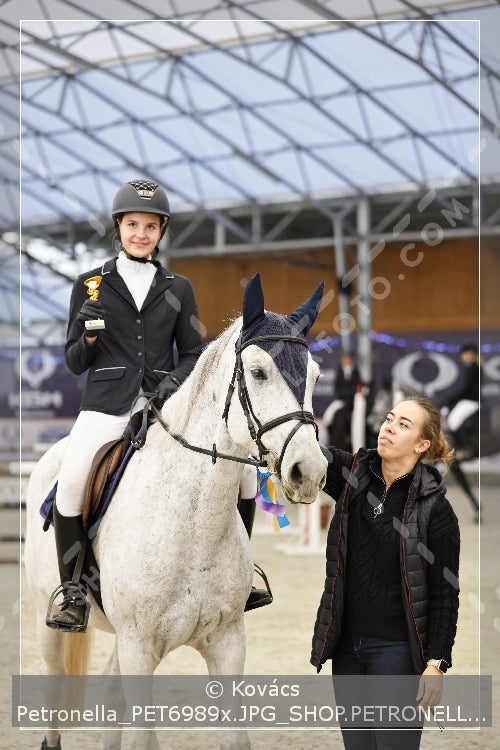 A kép az eredeti csökkentett reprezentációja