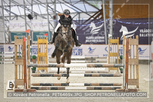 A kép az eredeti csökkentett reprezentációja