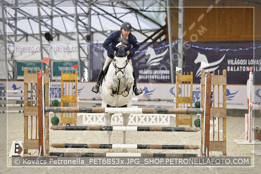 A kép az eredeti csökkentett reprezentációja