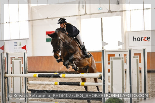 A kép az eredeti csökkentett reprezentációja