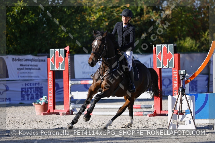 A kép az eredeti csökkentett reprezentációja