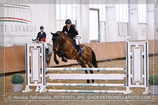 A kép az eredeti csökkentett reprezentációja