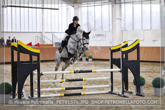 A kép az eredeti csökkentett reprezentációja