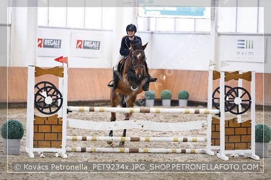 A kép az eredeti csökkentett reprezentációja