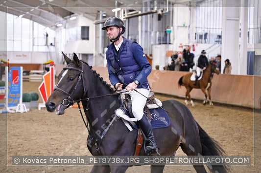 A kép az eredeti csökkentett reprezentációja