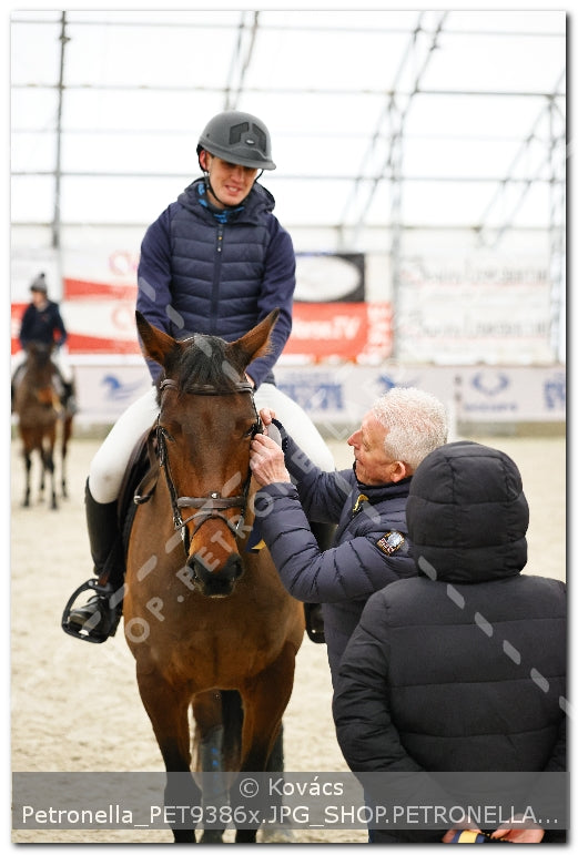 A kép az eredeti csökkentett reprezentációja