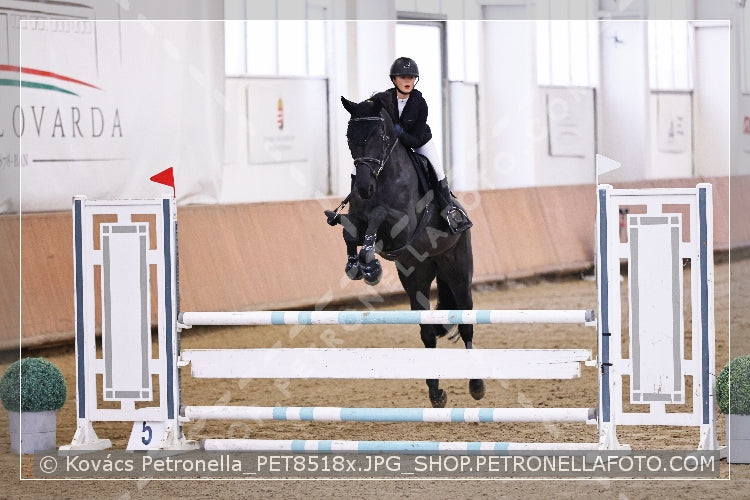 A kép az eredeti csökkentett reprezentációja